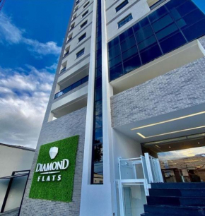 Flats novos e modernos, próximos ao centro, em um ambiente de excelência no Diamond